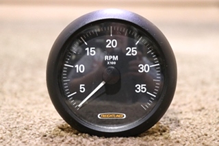 USED W22-00010-000 FREIGHTLINER TACHOMETER DASH GAUGE