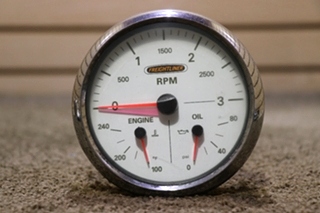 USED FREIGHTLINER 3 IN 1 TACH / ENGINE / OIL DASH GAUGE 6913-00170-19