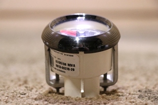 USED MEDALLION 16622901 FRONT AIR DASH GAUGE