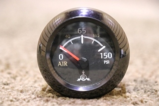USED MEDALLION REAR AIR DASH GAUGE 1662902