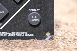 USED LCI ELECTRIC LEVELING TOUCH PAD 10537C