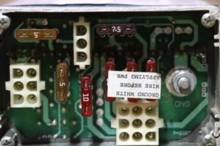 USED HWH AP10079 LEVELING CONTROL BOX