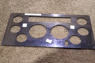 USED 4571-10461-02 FREIGHTLINER DASH CLUSTER BEZEL