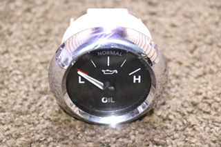 USED FREIGHTLINER W22-00005-000 OIL PRESS DASH GAUGE