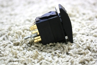 USED MOTORHOME R H SHADE UP / DOWN SWITCH FOR SALE