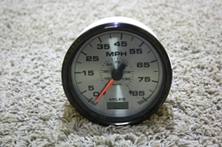USED RV SPEEDOMETER 945875 121602 FOR SALE