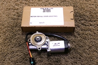 NEW 301695 LIPPERT COMPONENTS RV ENTRY STEP MOTOR MOTORHOME PARTS FOR SALE