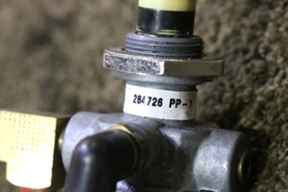 USED MOTORHOME BENDIX 284726 PARKING BRAKE DASH SWITCH FOR SALE