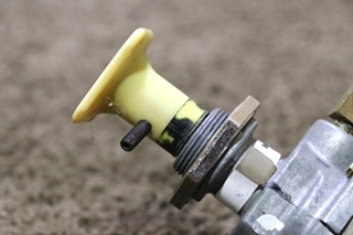 USED MOTORHOME BENDIX 284726 PARKING BRAKE DASH SWITCH FOR SALE