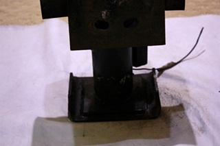 USED HWH LEVELING JACK AP7002 FOR SALE  