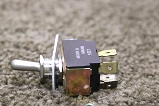 USED EXTARDER ON / OFF FLIP SWITCH RV PARTS FOR SALE