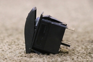 USED MIRR HEAT DASH SWITCH V1D1 RV/MOTORHOME PARTS FOR SALE