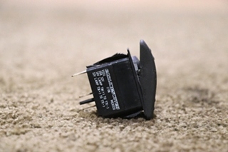 USED RV/MOTORHOME BLOCK HEAT DASH SWITCH V1D1 FOR SALE