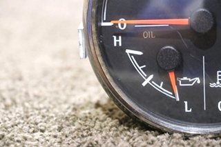 USED 3 IN 1 TACH / OIL / ENGINE DASH GAUGE 8640-40001-29 DASH GAUGE RV/MOTORHOME PARTS FOR SALE