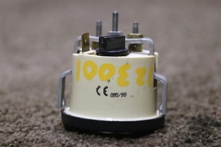USED RV 10645 WATER TEMP DASH GAUGE FOR SALE