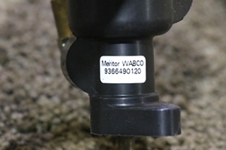 USED MOTORHOME MERITOR WABCO 9366490120 EMERGENCY PARKING BRAKE SWITCH FOR SALE