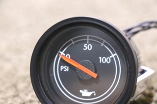 USED RV W22-00005-032 FREIGHTLINER OIL PRESS DASH GAUGE FOR SALE