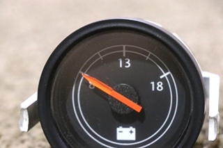 USED MOTORHOME FREIGHTLINER W22-00007-010 VOLT DASH GAUGE FOR SALE