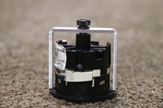 USED RV W22-00007-010 VOLT DASH GAUGE FOR SALE