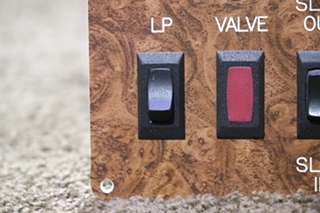 USED WATER HEATER / SLIDEOUT SWITCH & KEY PANEL DM404 RV/MOTORHOME PARTS FOR SALE
