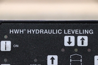 USED RV AP31350 HWH HYDRAULIC LEVELING TOUCH PAD FOR SALE