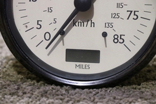 USED RV/MOTORHOME SPEEDOMETER DASH GAUGE 945343 FOR SALE
