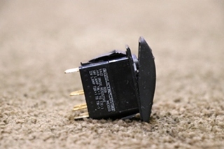 USED MOTORHOME ENGINE BRAKE VA12 DASH SWITCH FOR SALE