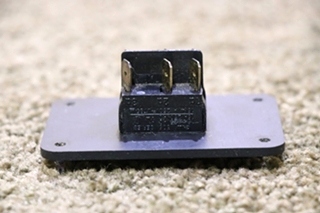 USED MOTORHOME MONACO ROOM SLIDE IN / OUT SWITCH PANEL FOR SALE