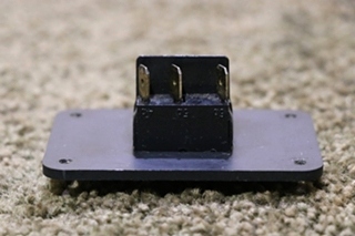 USED MOTORHOME MONACO ROOM SLIDE IN / OUT SWITCH PANEL FOR SALE