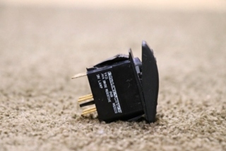 USED VA11 BRAKE HI/LOW DASH SWITCH RV PARTS FOR SALE