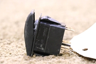 USED RV V1D1 ON / OFF RETARDER DASH SWITCH FOR SALE