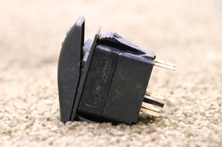USED RV V1D1 ON / OFF RETARDER DASH SWITCH FOR SALE