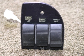 USED 101412 BRAKE 3 SWITCH PANEL RV PARTS FOR SALE
